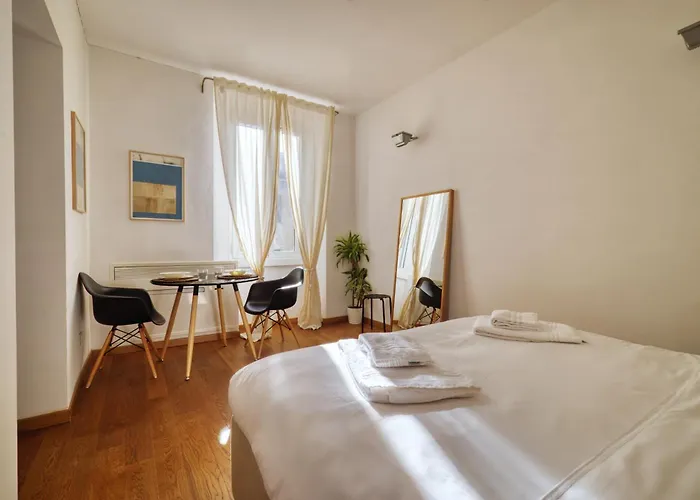 Hostmate - - Corso Xxii Marzo *