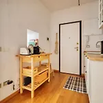 Hostmate - - Corso Xxii Marzo 아파트 밀라노