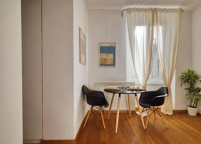 Appartement Hostmate - - Corso Xxii Marzo Milaan